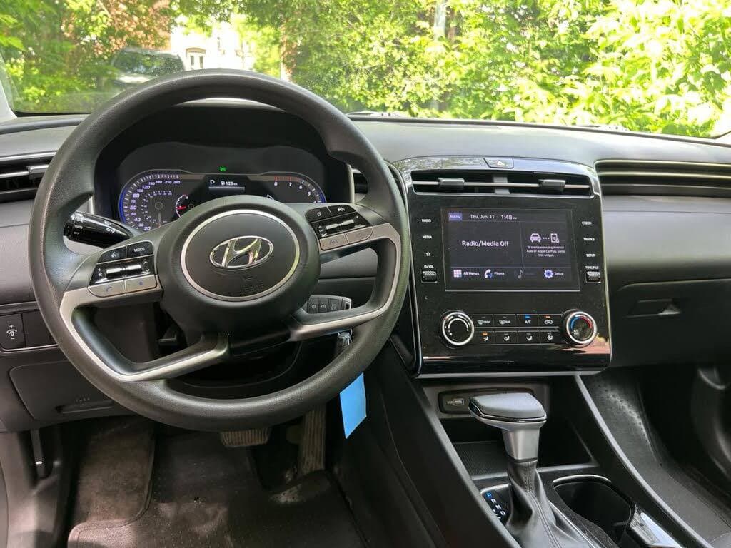 Hyundai Tucson Essential AWD 2023 véhicule importé du Canada vers la Côte d'Ivoire - DK Vortex