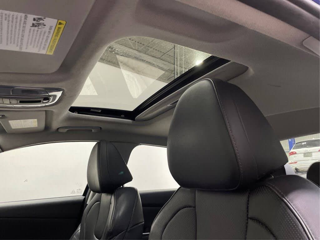 Hyundai Elantra Ultimate FWD 2022 véhicule importé du Canada vers la Côte d'Ivoire - DK Vortex