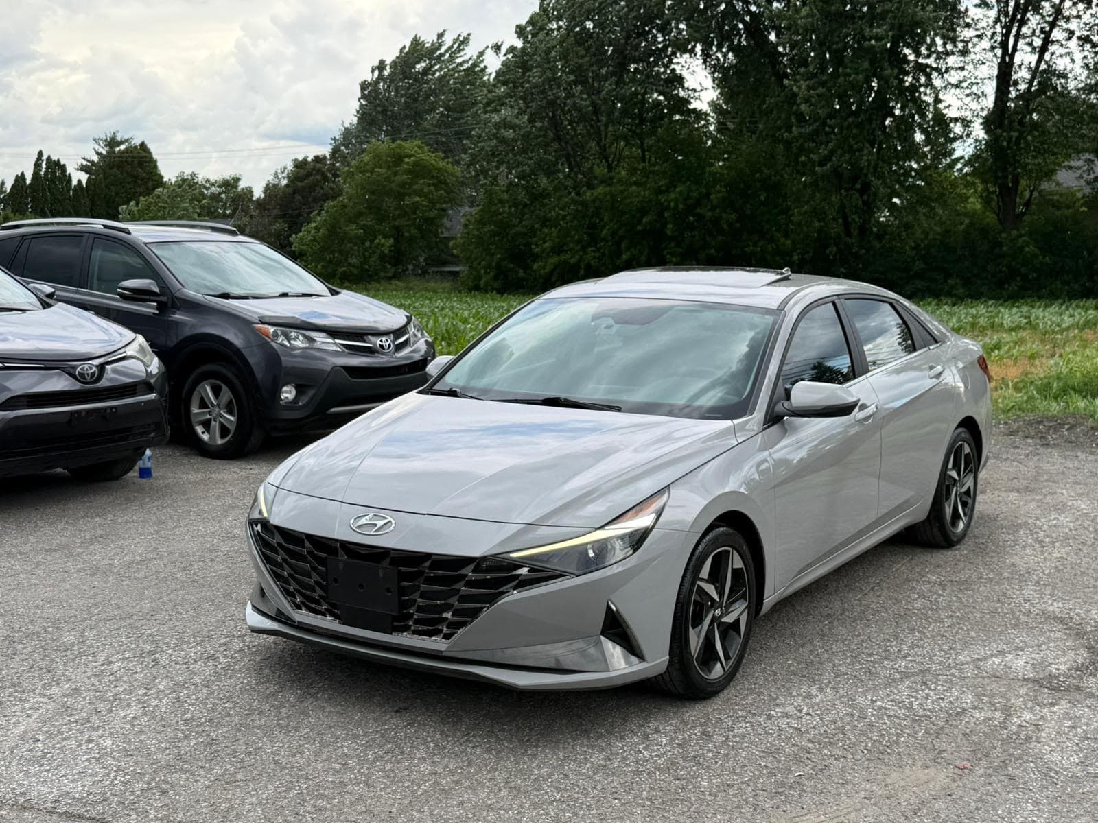 HYUNDAI ELANTRA ULTIMATE disponible à l'importation depuis le Canada - DK Vortex