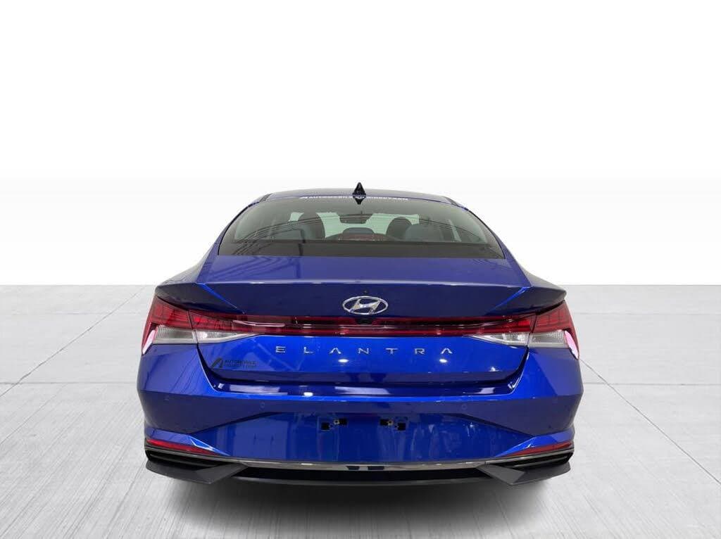 Hyundai Elantra Ultimate FWD 2022 véhicule importé du Canada vers la Côte d'Ivoire - DK Vortex
