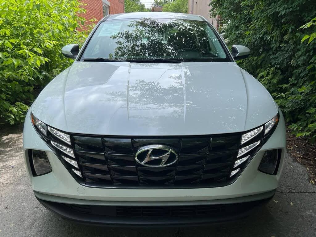 Hyundai Tucson Essential AWD 2023 importation de véhicule du Canada vers la Côte d'Ivoire - DK Vortex