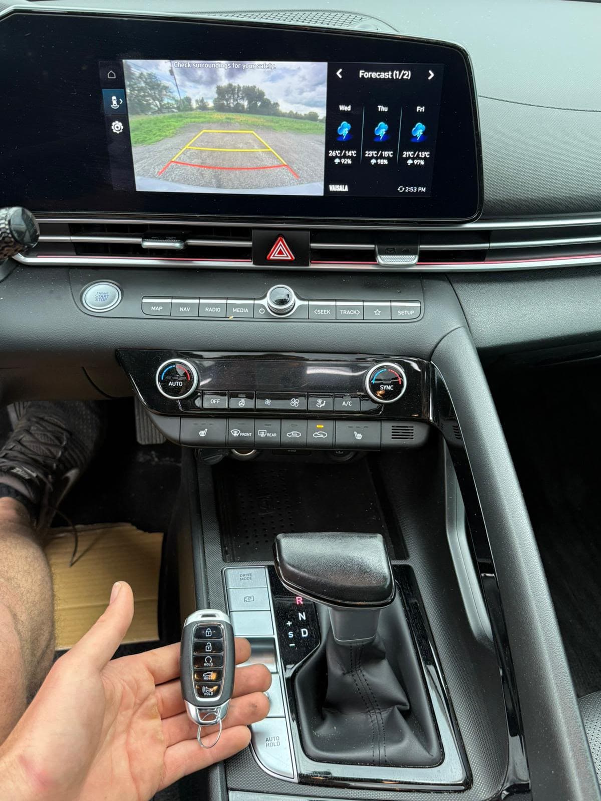 HYUNDAI ELANTRA ULTIMATE véhicule importé du Canada vers la Côte d'Ivoire - DK Vortex